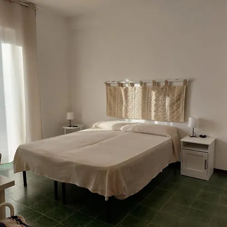 Casa Del Sole 3* אלגהרו